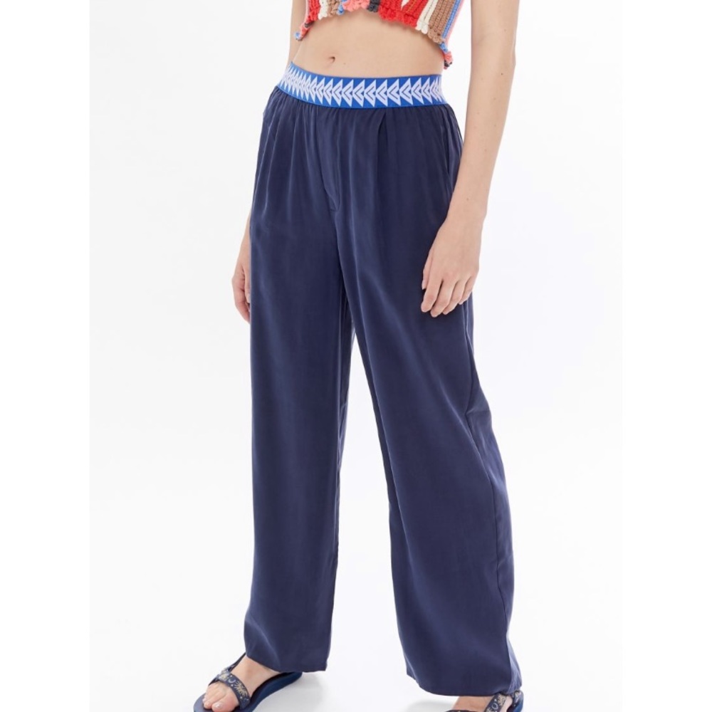 Never worn Urban Outfitters Pants